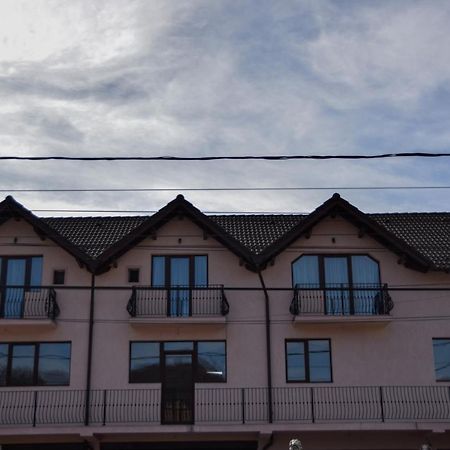 New House 호텔 쿠티에데아게스 외부 사진